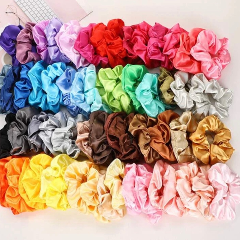 12pcs Random Scrunchie Set